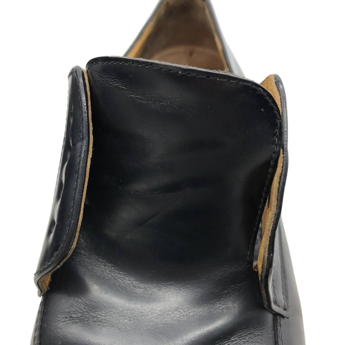 Uチップシューズ