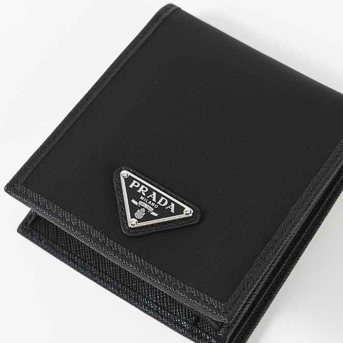 PRADA プラダ 財布 ウォレット リナイロン Re-Nylon 二つ折り財布