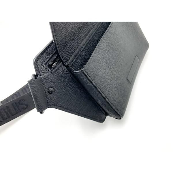 LOUIS VUITTON ルイヴィトン レザー 黒 テイクオフ・スリング