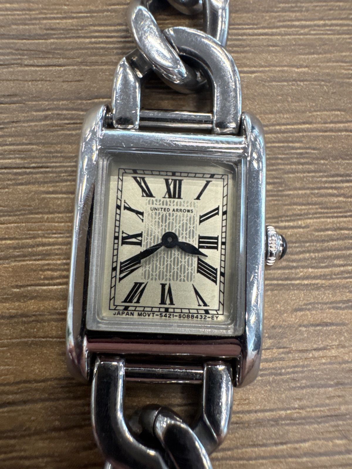 UNITED ARROWS スクエア チェーン 腕時計 シルバー レディース ブレスレット型
