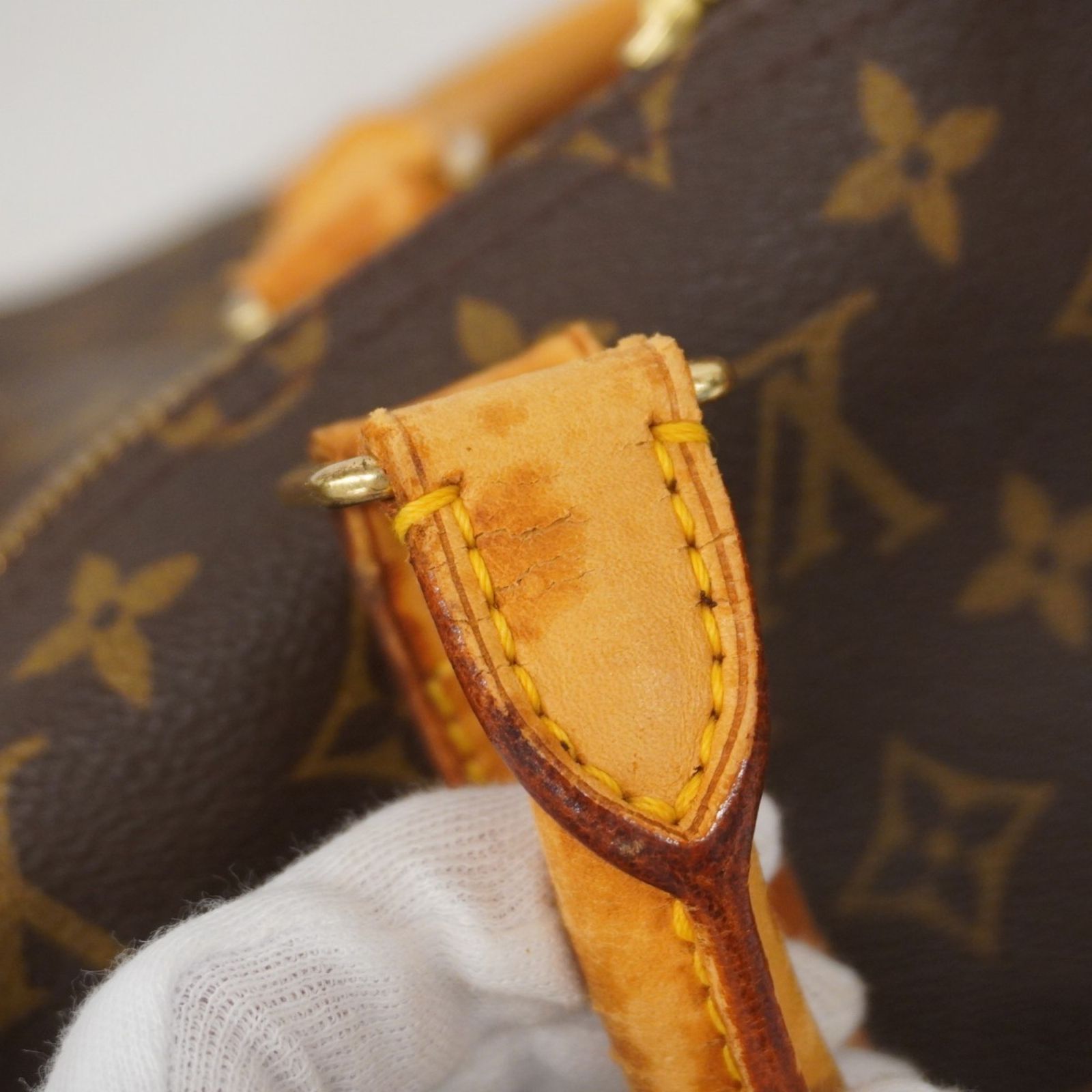 ボストンバッグ