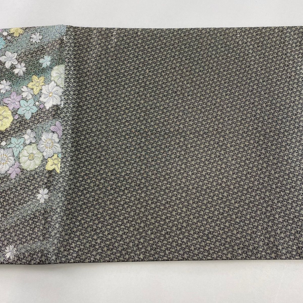 袋帯 美品 秀品 辻が花柄 金銀糸 箔 墨色 六通 正絹 【中古】 - メルカリ