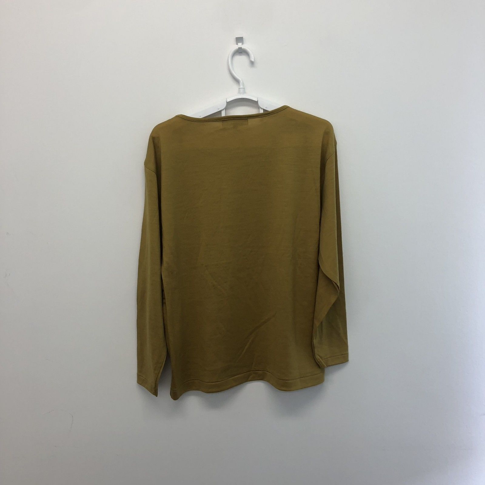 長袖Tシャツ