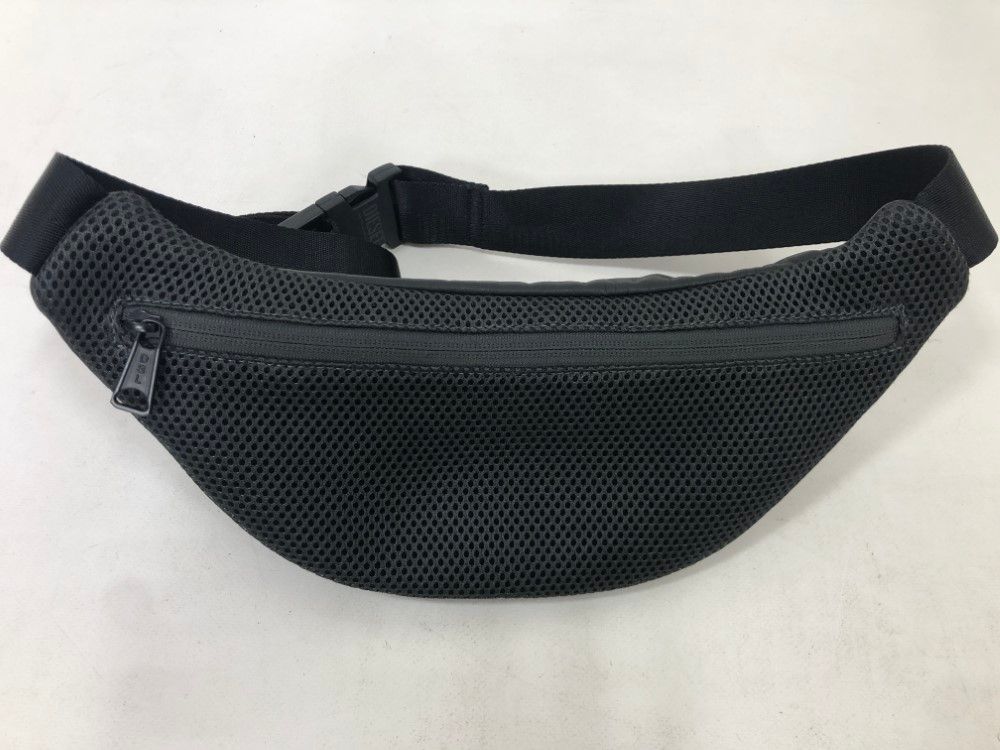 未使用保管品☆ステラマッカートニー × アディダス ボディバッグ