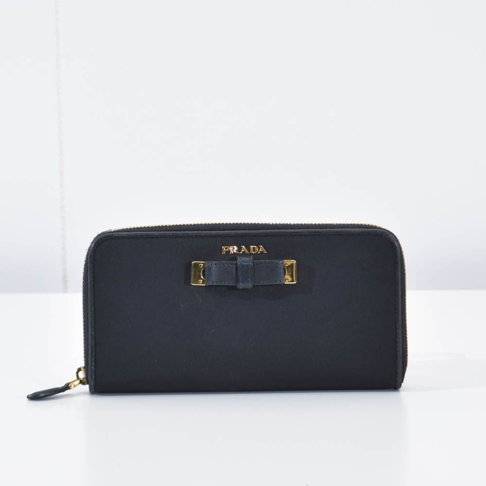 中古USED PRADA 財布 1ML506 ナイロン 250984801 中古USED PRADA 財布 1ML506 ナイロン 250984801 - メルカリ