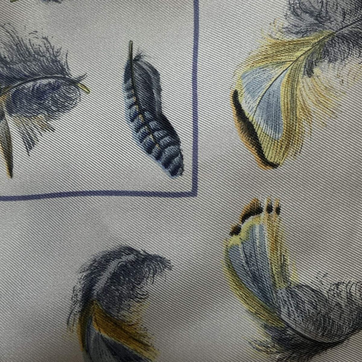 HERMES エルメス マフラー - グレーベージュ×ライトグレー×マルチ フェザー アンゴラ シルク WWW_SMP1DAWEKUDUS_SCH_ID