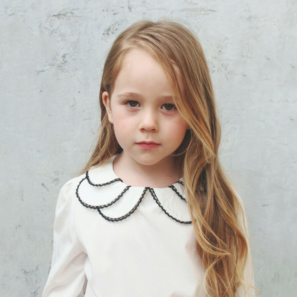 WHITE  120cm  モイナブラウス ブラウス 子供 女の子 子ども 丸襟 03171902 長袖 パフスリーブ 白 ホワイト 卒園式 入学式 卒業式 レース フォーマル カジュアル 結婚式 発表会 おしゃれ 大人可愛い 