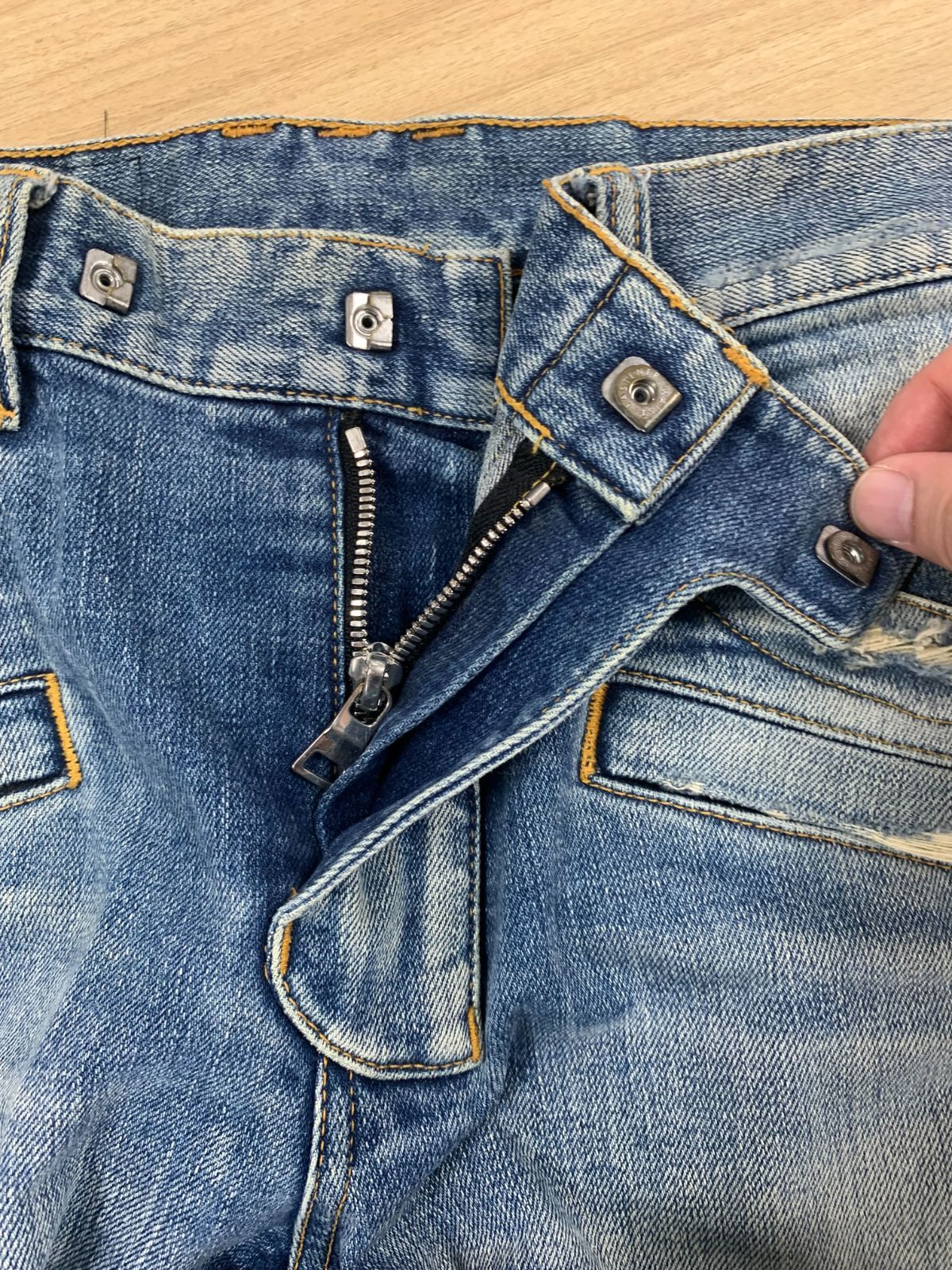 BALMAIN (バルマン) クラッシュ バイカーデニムパンツ インディゴ