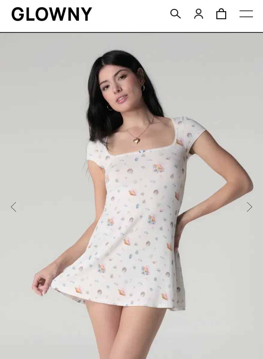 [GLOWNY] ROSY SCOOP MINI DRESS ★大人気★ GLOWNY ROSY SCOOP MINI DRESS ( IVORY ) - メルカリ