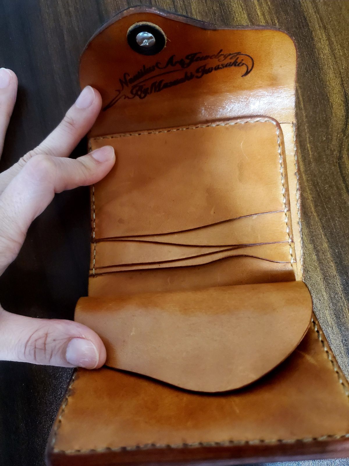 ノーチラスアートジュエリー 本革財布