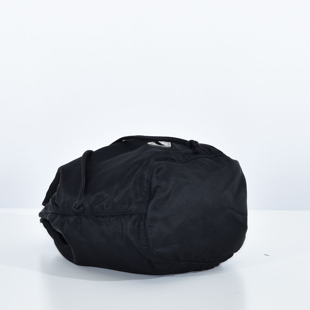 巾着バッグ ナイロン