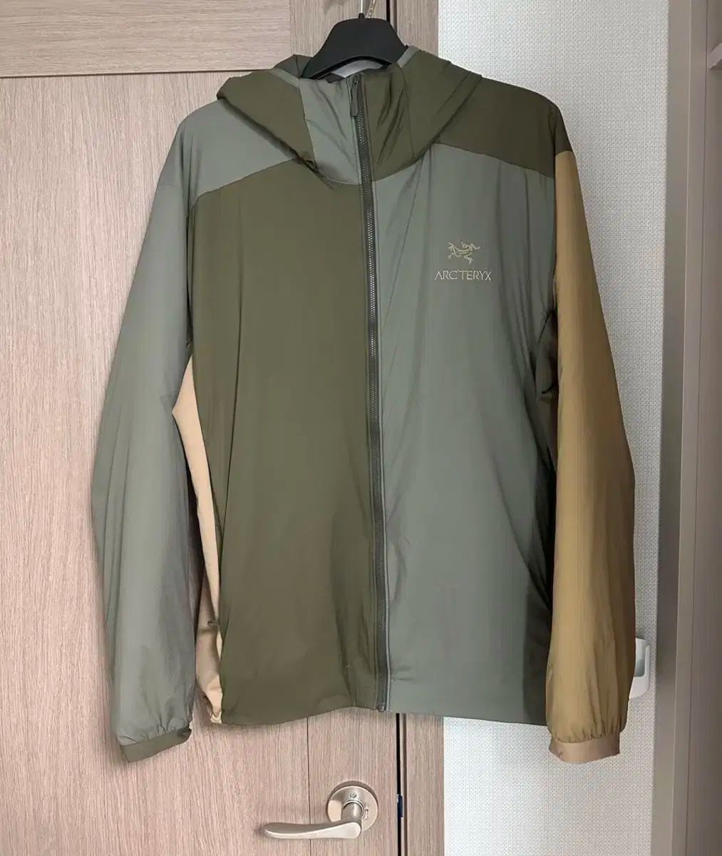 XL ARC TERYX アトム ジャケット