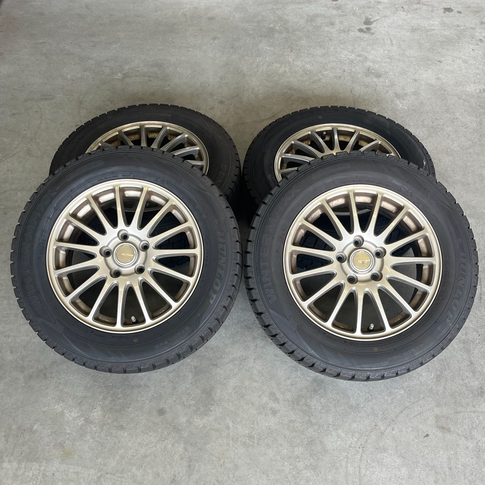 オデッセイ等 215 60 16 スタッドレスタイヤ アルミホイール B-66