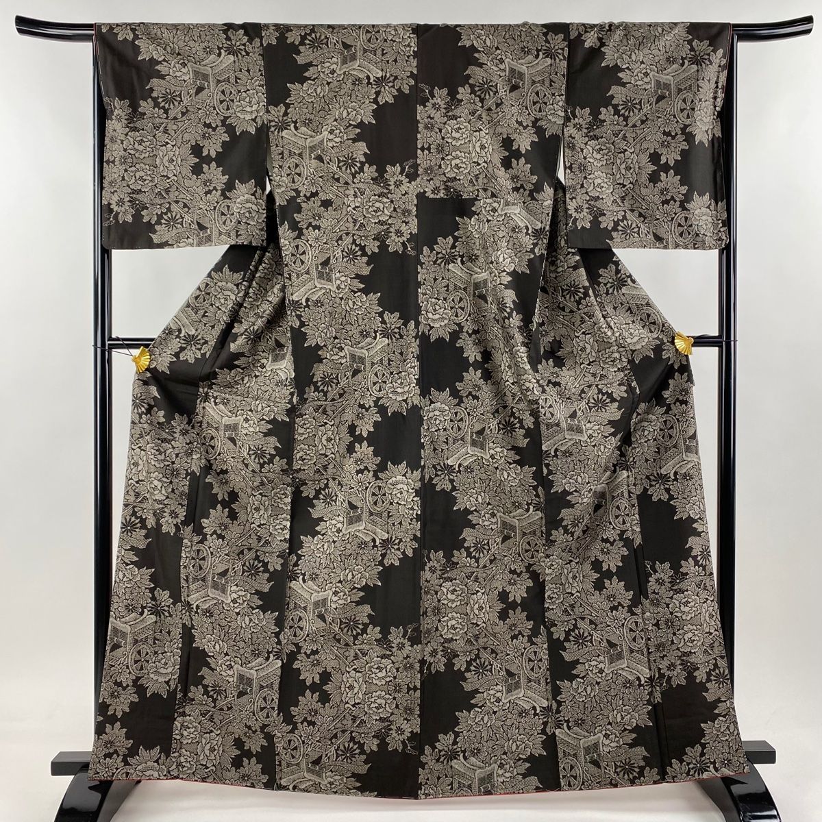 大島紬 身丈164.5cm 裄丈66cm M 袷 純泥染 証紙 御所車 草花 焦茶色 正絹