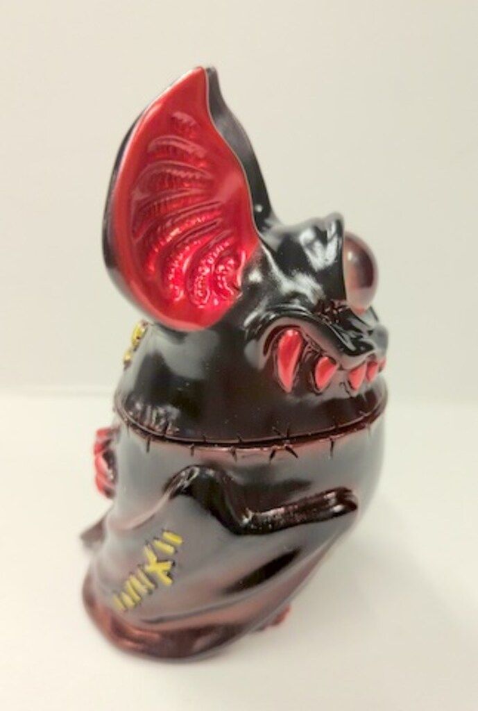 UNDEAD TOYS KAGEMARU DESIGNS EYE BAT BEAST 爬虫類横目 - メルカリ