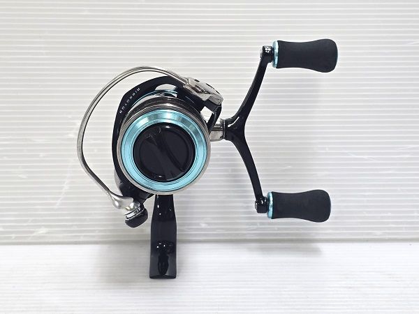 品】 ダイワ Daiwa スピニングリール 16 エメラルダス 2508PE-H-DH 〇