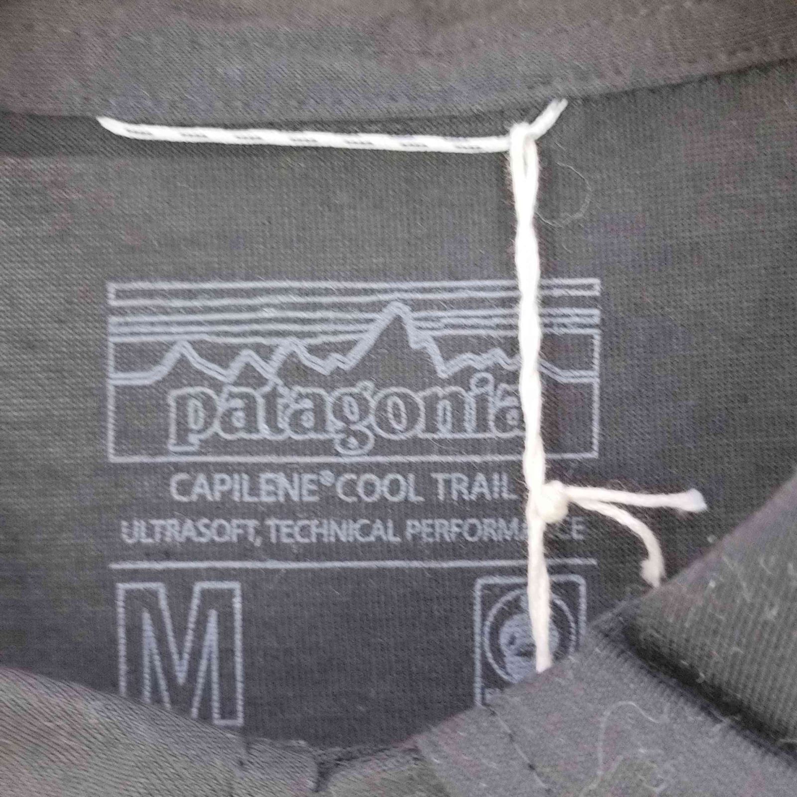 patagonia Capilene Cool Trail ポロシャツ M 黒 jw61vaeeq4ykrtfn1mxz.jpg?v=
