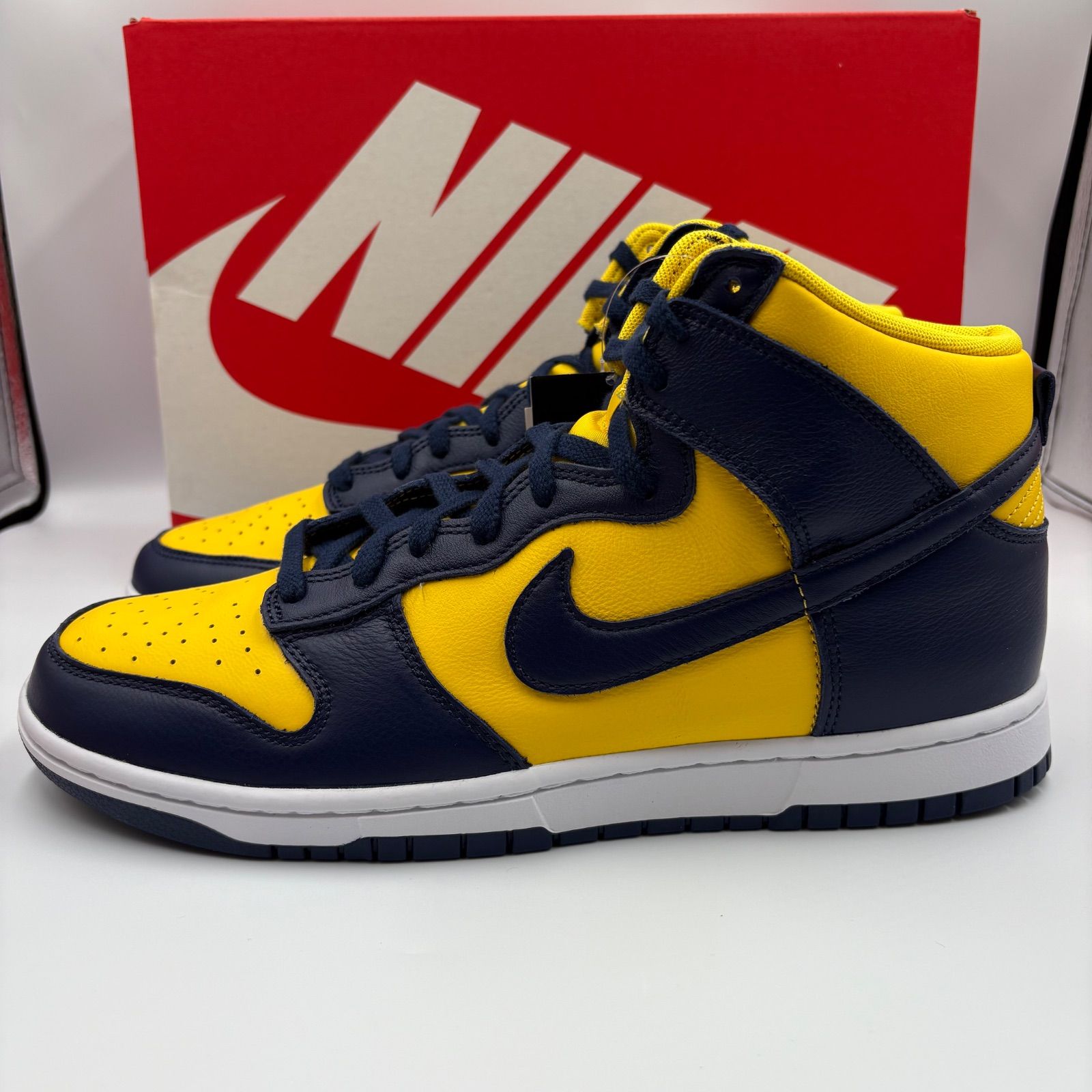 新品未使用品NIKE DUNK HIGH PRO SB MICHIGAN Nike Dunk High 