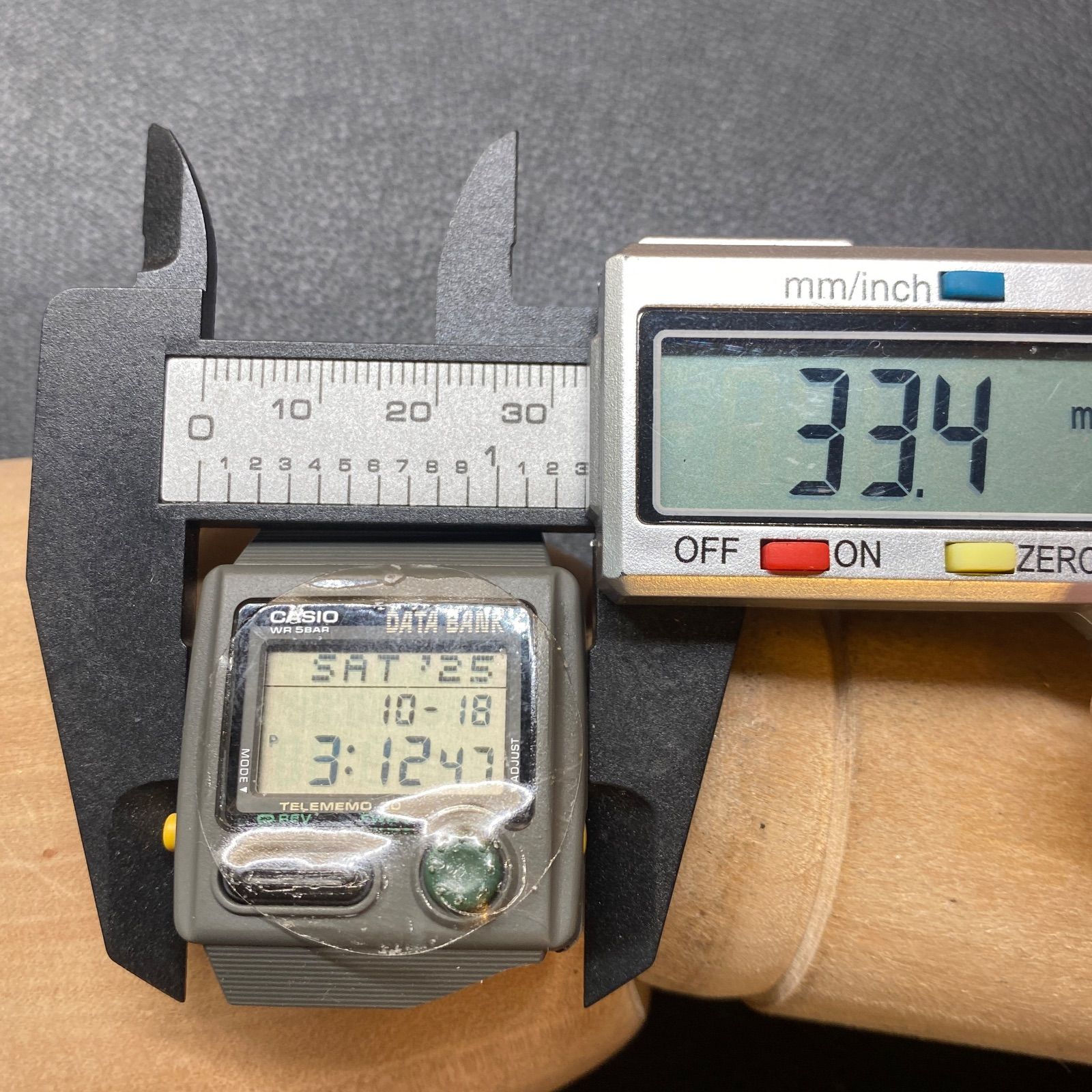 希少　CASIO カシオ　データバンク　DB-33W　デットストック ジャンク レア 希少 ヴィンテージ 緑ボタン CASIO カシオ データバンク DB-33W