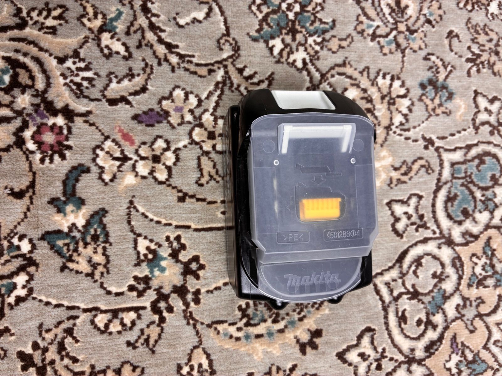 バッテリー1個 充電器付き