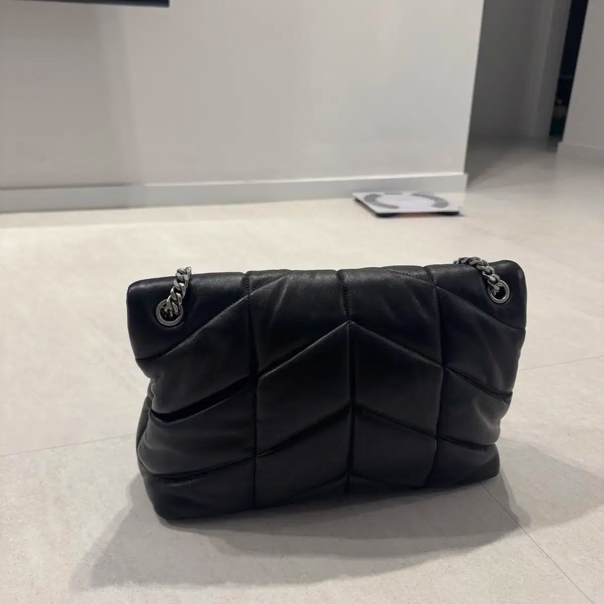 ★SAINT LAURENT★ルル キルティングプーパー ミディアム バッグ Saint Laurent(サンローラン) ルル キルティング プーパーバッグ
