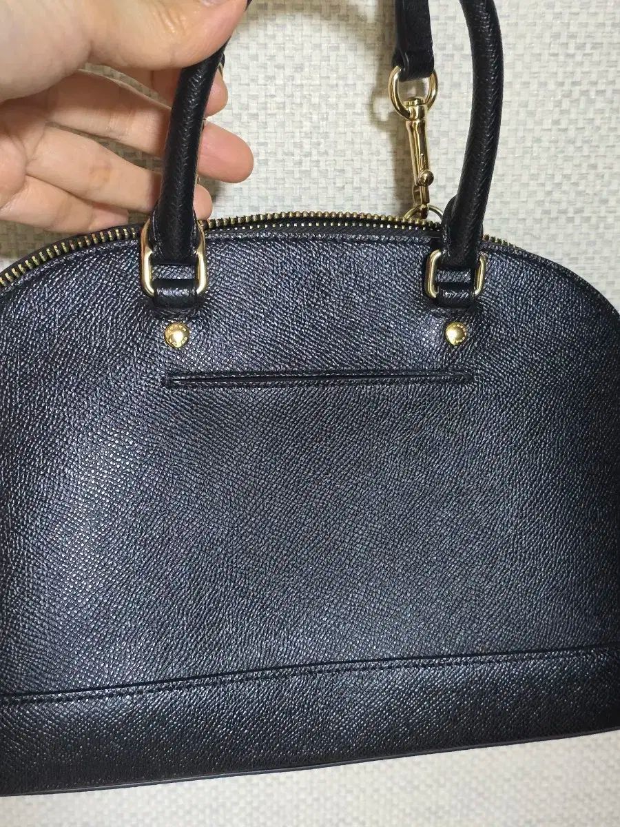 COACH