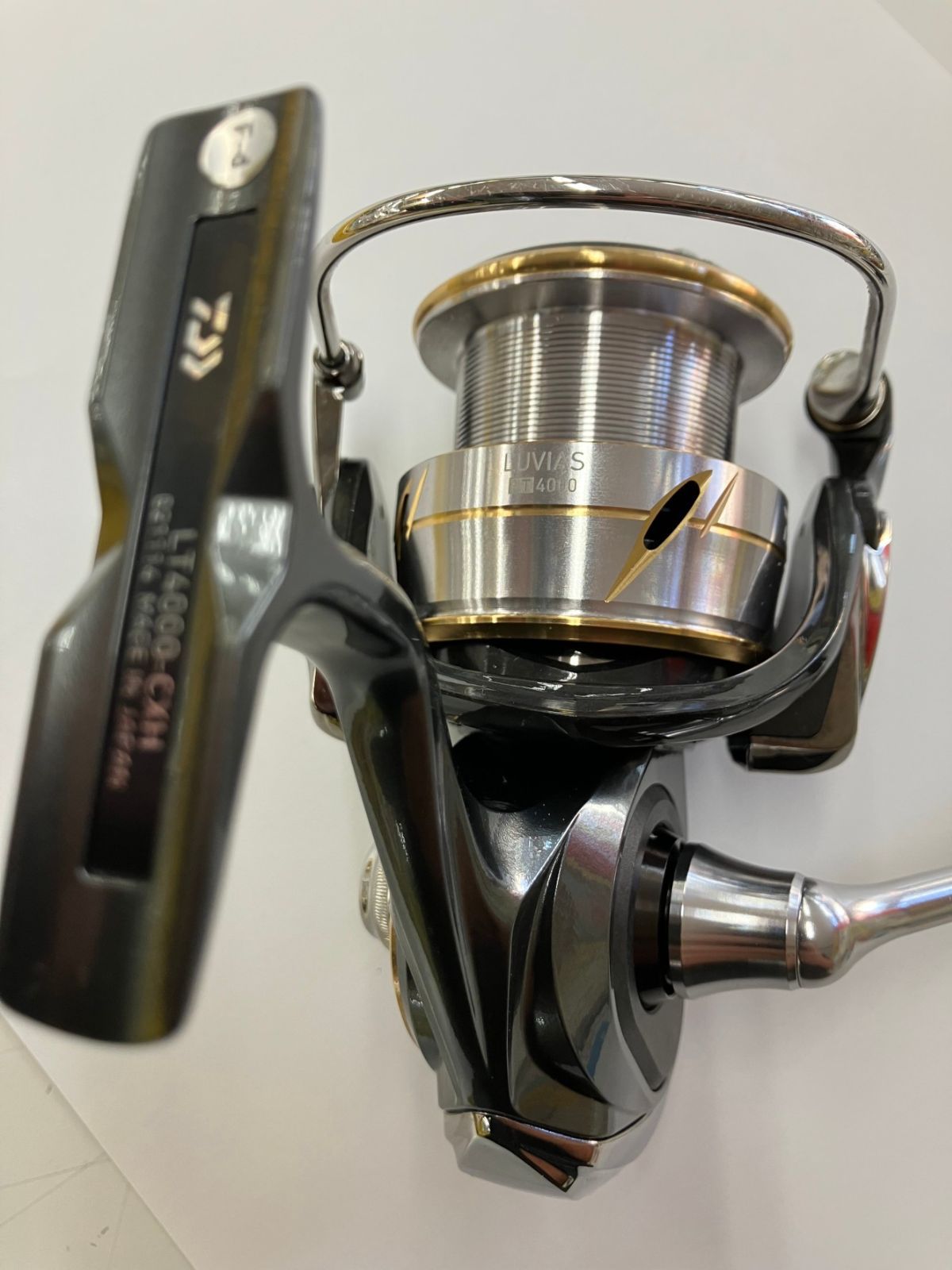 DAIWA　20ルビアスLT4000-CXH　中古品（12）ダイワ　LUVIAS　LT4000-CXH　シーバス　サーフ　フラットフィッシュ　オモリグ　SLJ