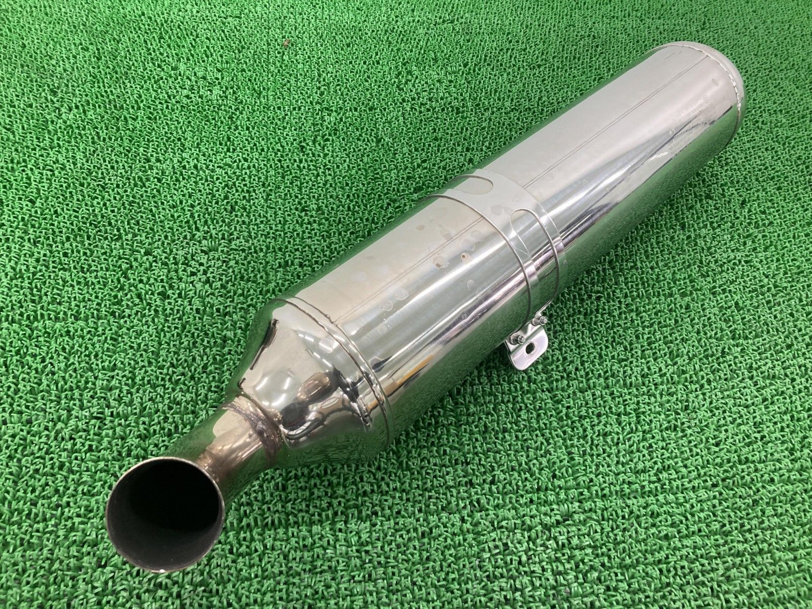 F800ST サイレンサーマフラー 18.12-7 678 290  純正 バイク 部品 K71 コケキズ無し 品薄 希少品 車検 Genuine 【中古】 71 F800ST サイレンサーマフラー 18.12-7 678 290 BMW 純正 バイク 部品