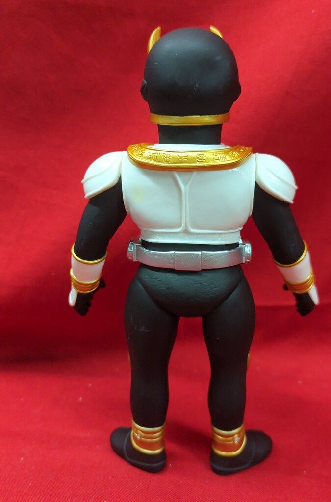 メディコム・トイ 東映レトロソフビコレクション 仮面ライダークウガ
