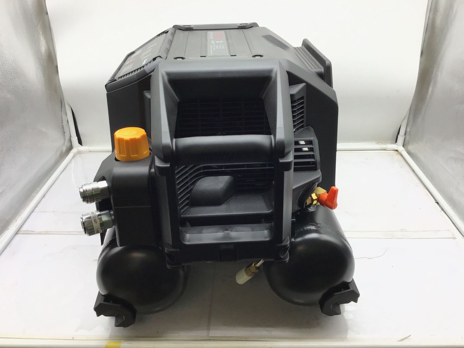 MAX マックス エアコンプレッサー AK-HL1310E 黒 Black AK98471 ITDJOCO1ABS8 エコツール笠寺店 M02 HRDEVELOPMENT_JP