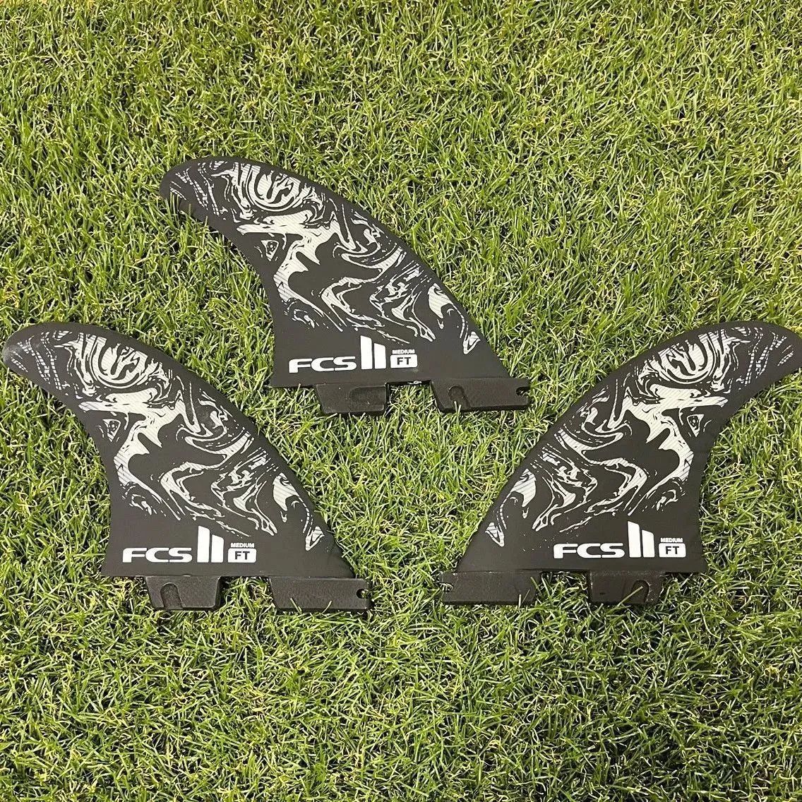 新品送込 FCSⅡ FT フィリペ・トレード エアコア トライフィン黒赤 L