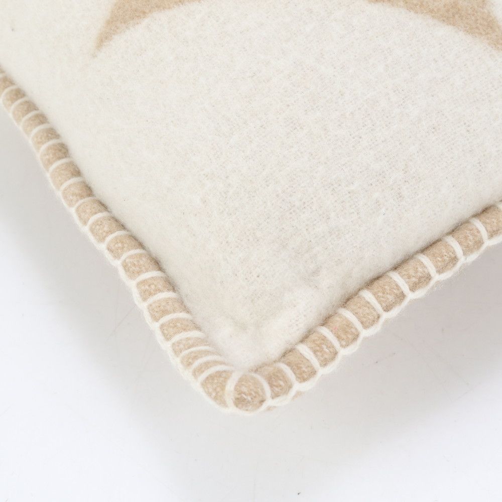 LOUIS VUITTON モノグラムフラワー クッション・LV チェックメイト