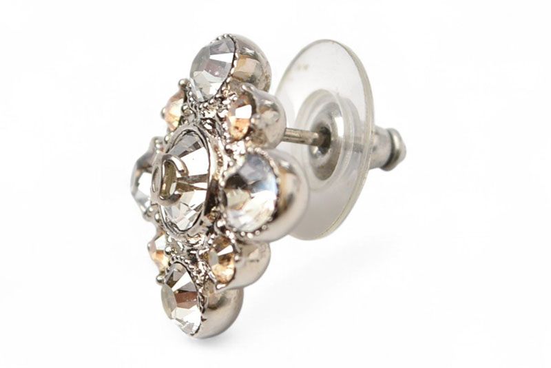 シャネル ピアス CHANEL アクセサリー CC/ロゴモチーフ ラインストーン  
