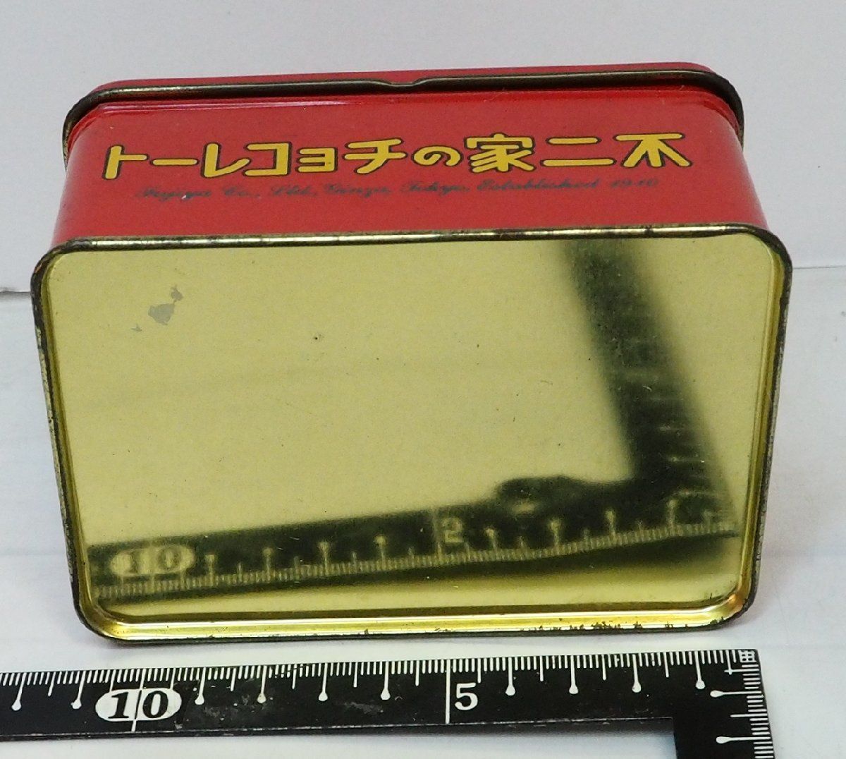 ✨超レア✨不二家　FUJIYA  ペコちゃん　当時物　ブリキ缶　BOX 不二家のチョコレート 1951復刻缶【ブリキ缶 お菓子ケース