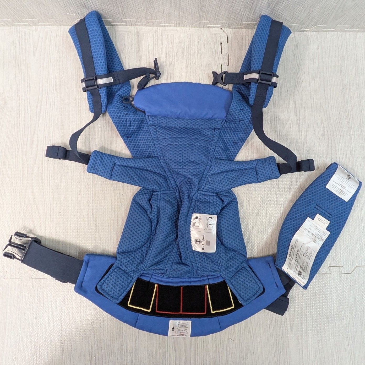 サファイヤブルー