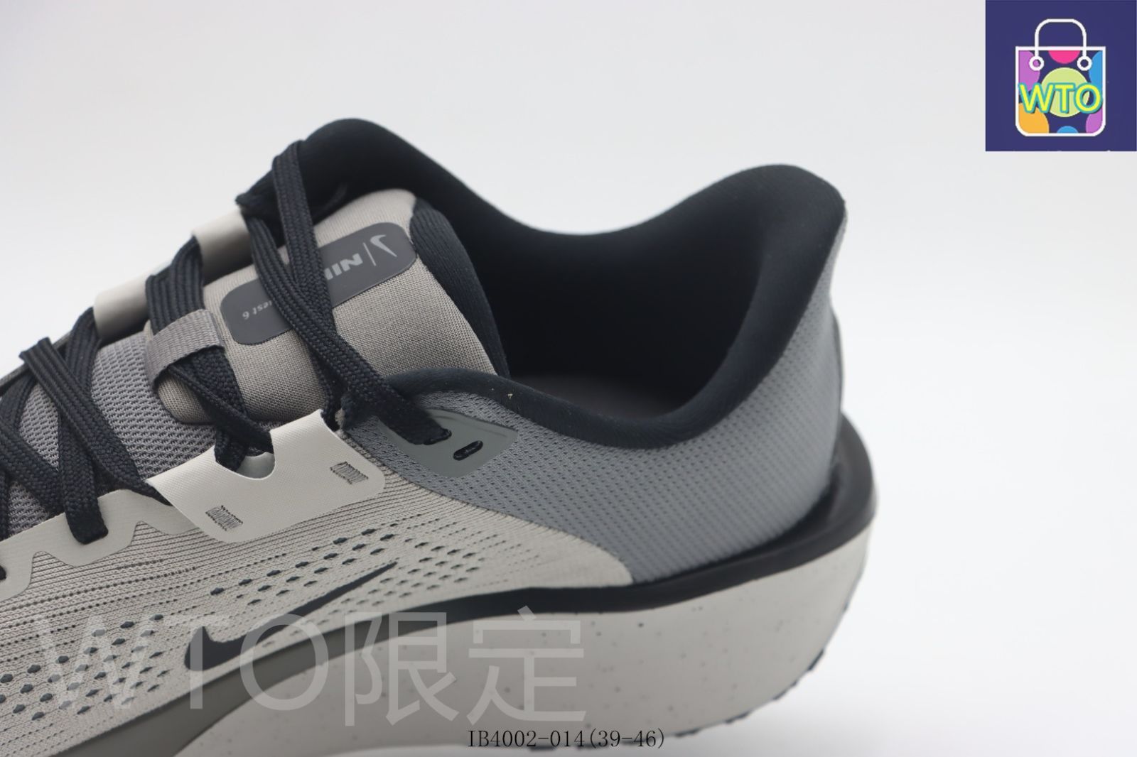 今日特価】NIKE ナイキ ランニングシューズ グレーブラック