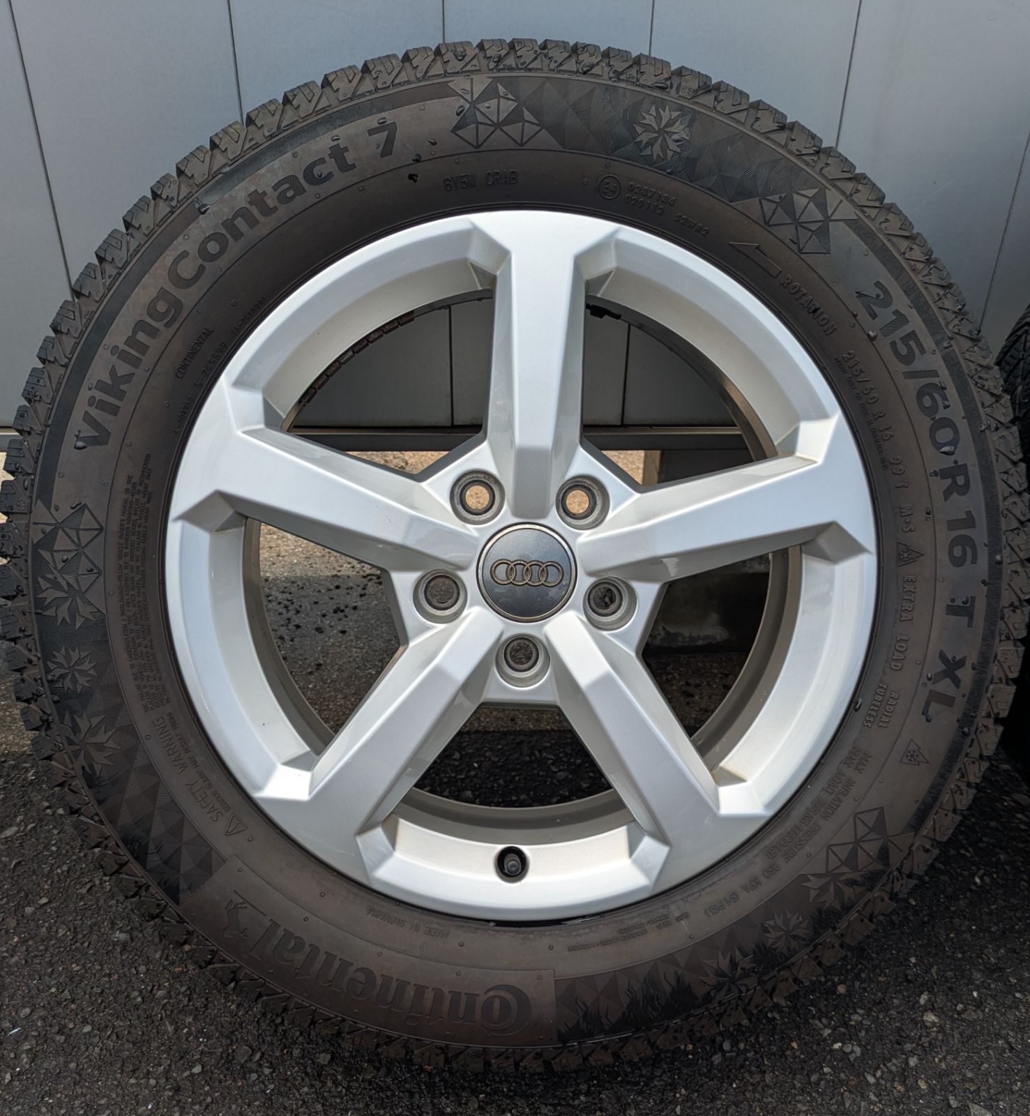 Audi（アウディ）Q2（GA系） 中古純正16インチアルミホイール
