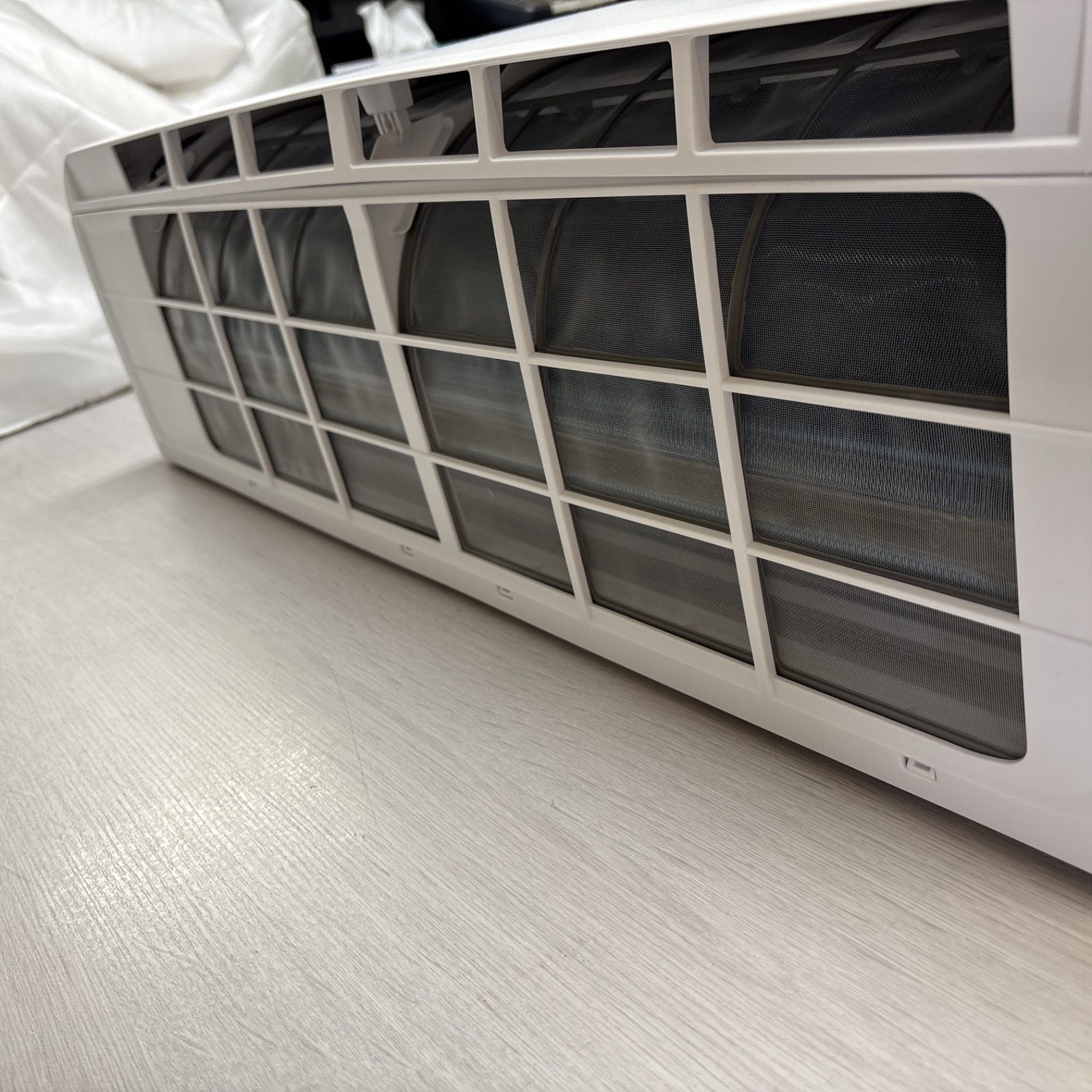 I522 ? 期間限定値下げ！ Hisense 2.2kw エアコン おもに6畳用 