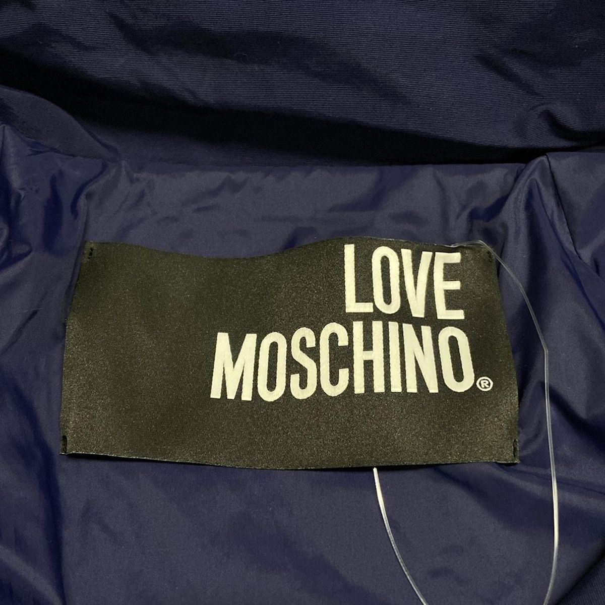 LOVE MOSCHINO ラブ モスキーノ ブルゾン LOVE MOSCHINO(ラブモスキーノ) ブルゾン レディース - ネイビー