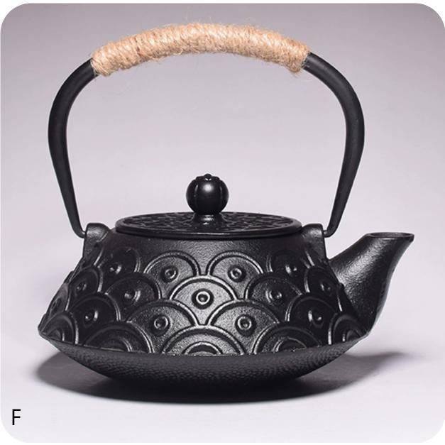 鉄瓶 南部鉄器 点柄 伝統工芸品 急須 茶こし付き 鉄分補給