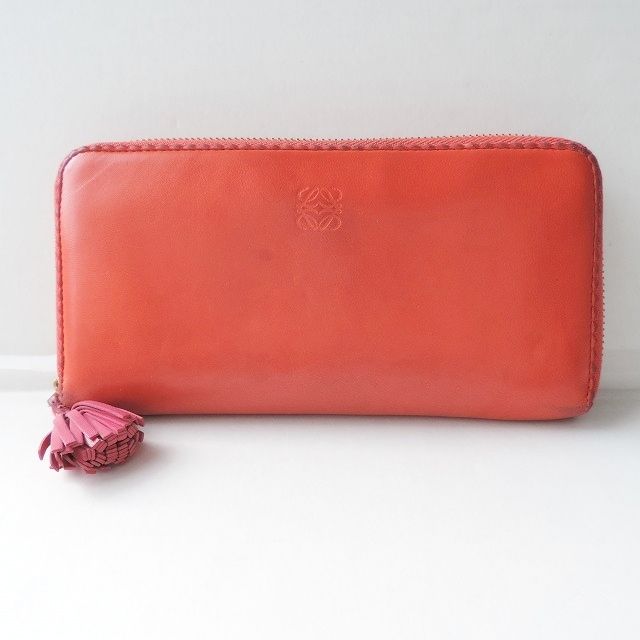 LOEWE(ロエベ) 長財布 - レッド 忌まわしい レザー