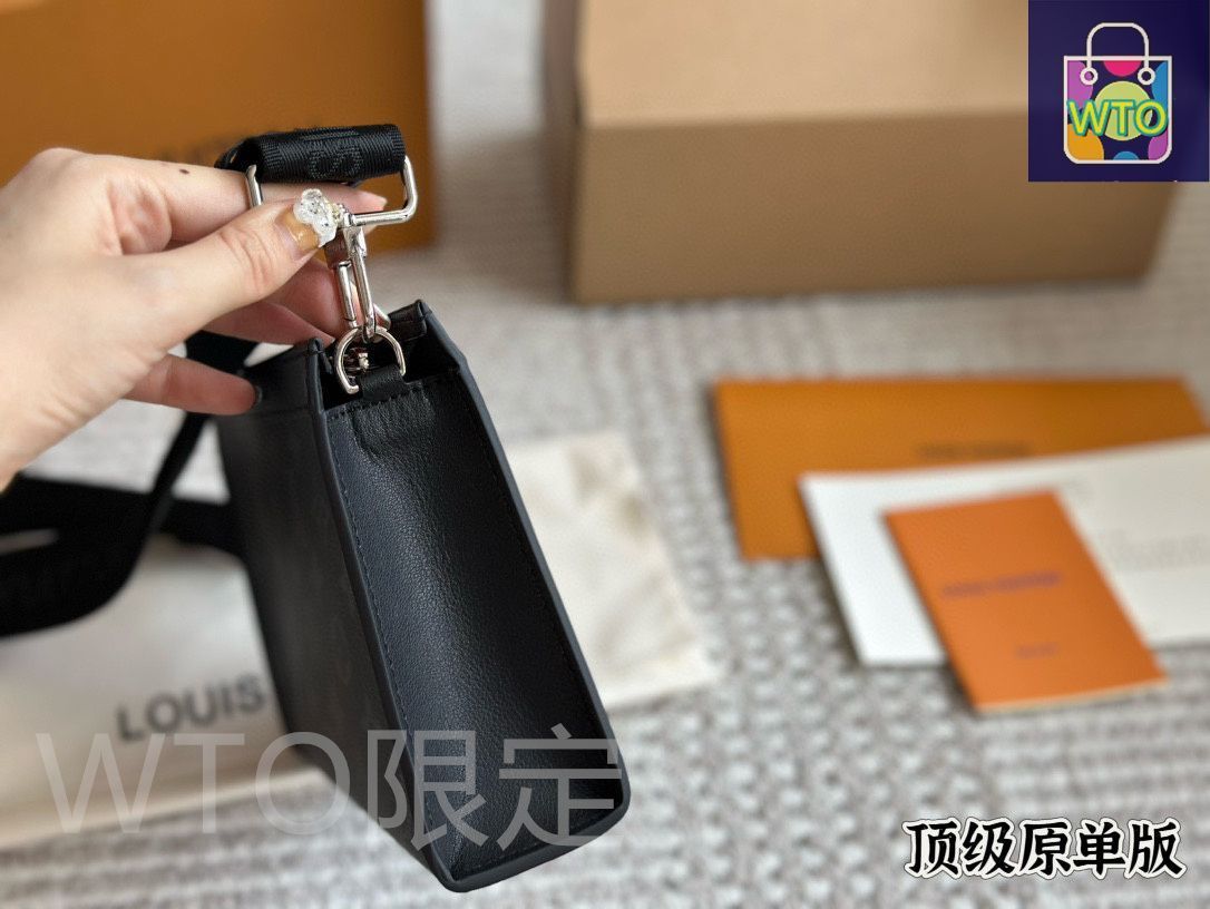 【SALE】残少！ルイヴィトン トイレポーチ SALE】残少！ルイヴィトン トイレポーチ