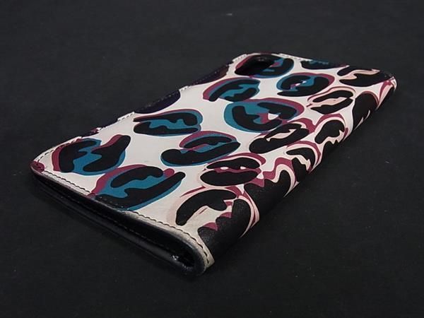 □美品□ FENDI フェンディ ズッカ柄 レザー iPhoneX / XS 対応