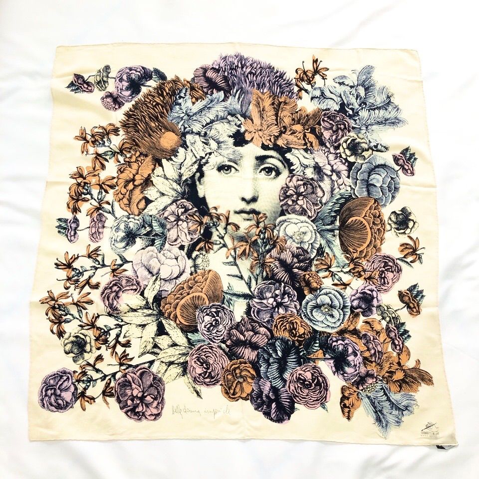 FORNASETTI フォルナセッティ 大判スカーフ シルク 総柄 ベージュ系