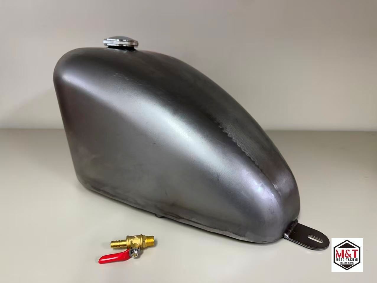 タンク スポーツスタータンク キャップ コック付き 送料別 互換品