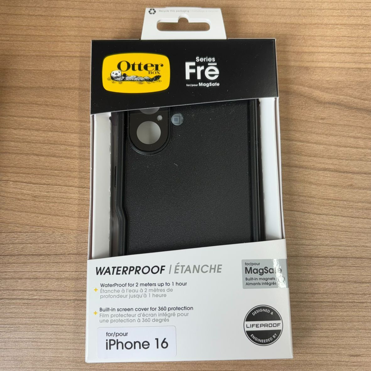 UrbanSophistication オートミルク iPhone16Pro UrbanSophistication