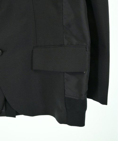 sacai