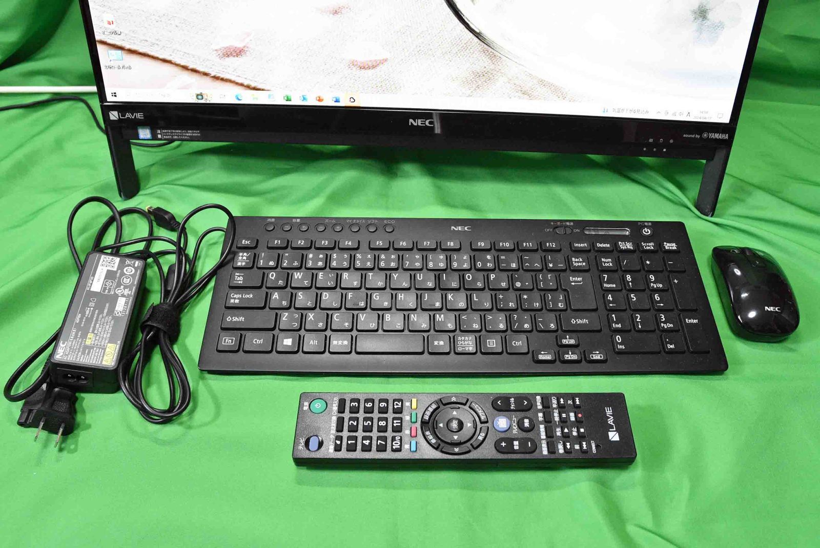 新品SSD搭載 NEC LAVIE モニター一体型デスクトップパソコン PC-DA570GAB-KS - メルカリ