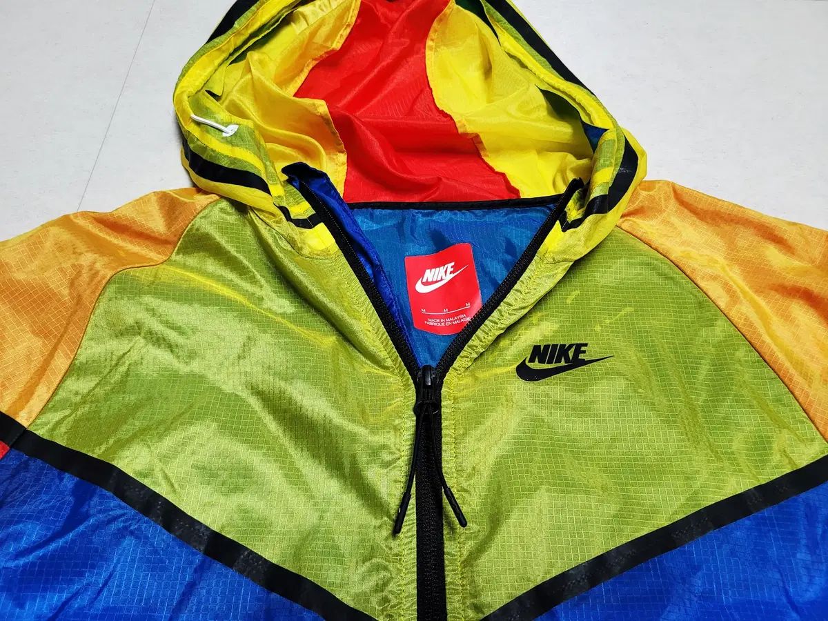 Nike(ナイキ） ウインドランナー ヴィンテージ ウインド