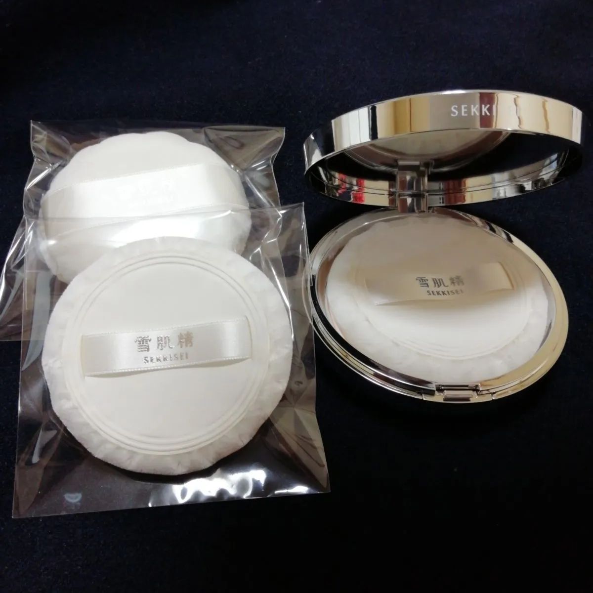 雪肌精　プレシャススノーⅣ（固形おしろい）17g 新品 雪肌精 【数量限定】【送料無料】雪肌精 プレシャス スノー IV